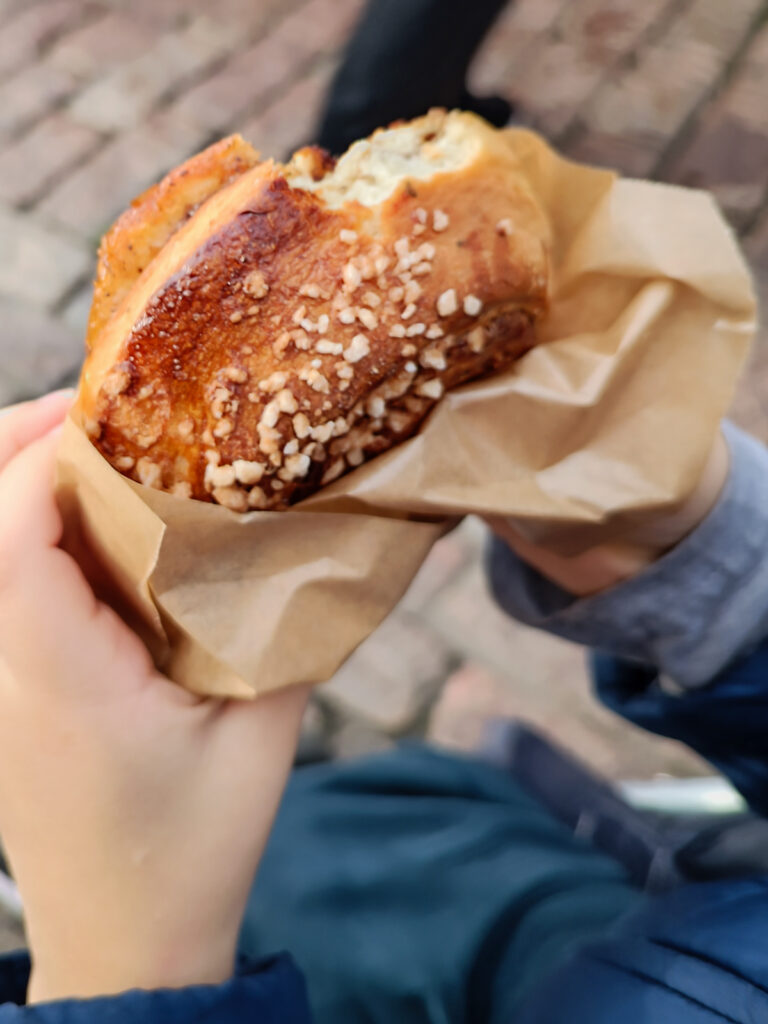 Ελσίνκι sweet bun - travelshare.gr